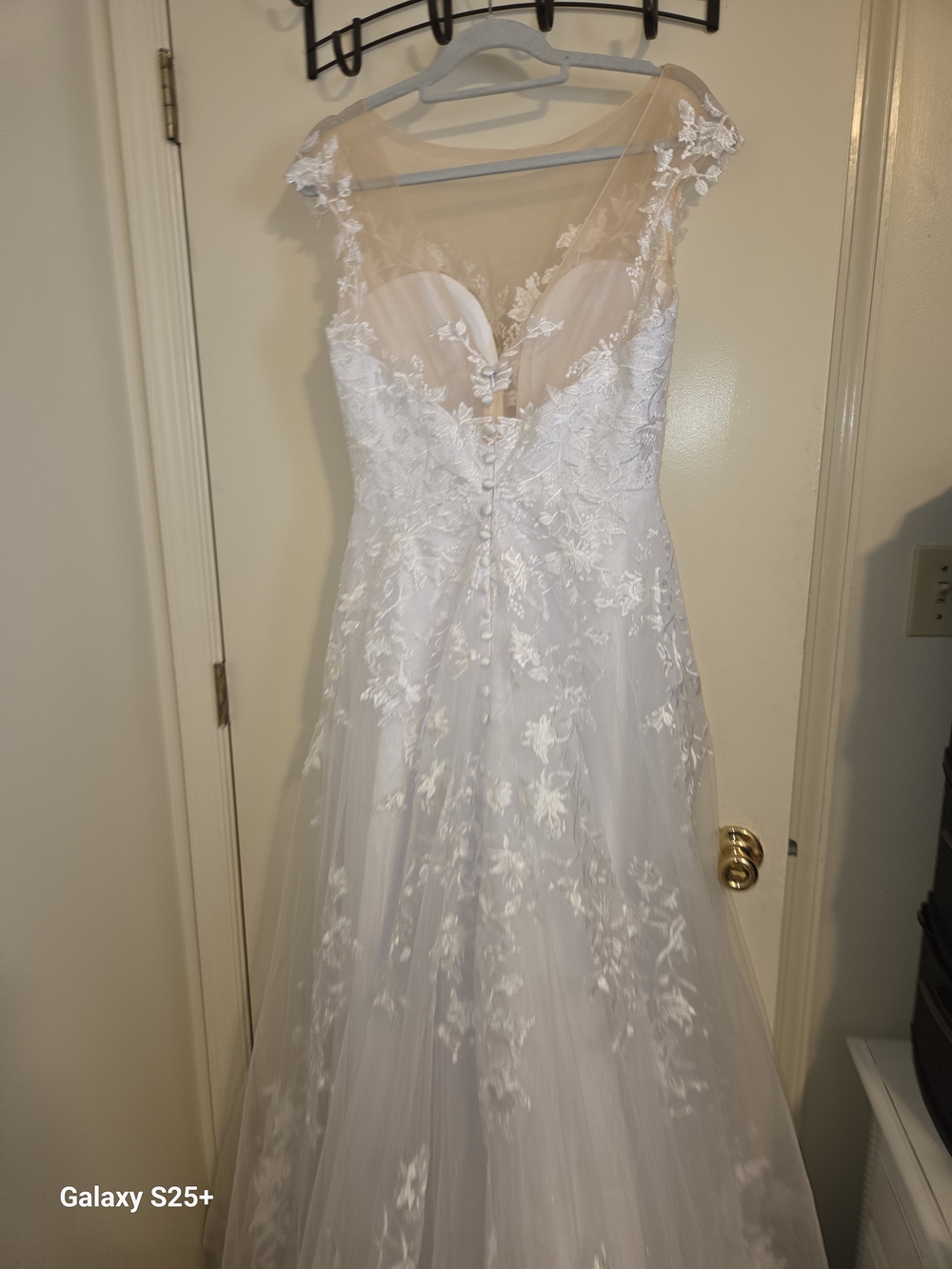 Illusion Neckline Lace A-Line Bridal Gown in Ivory - Picture 4 of 5